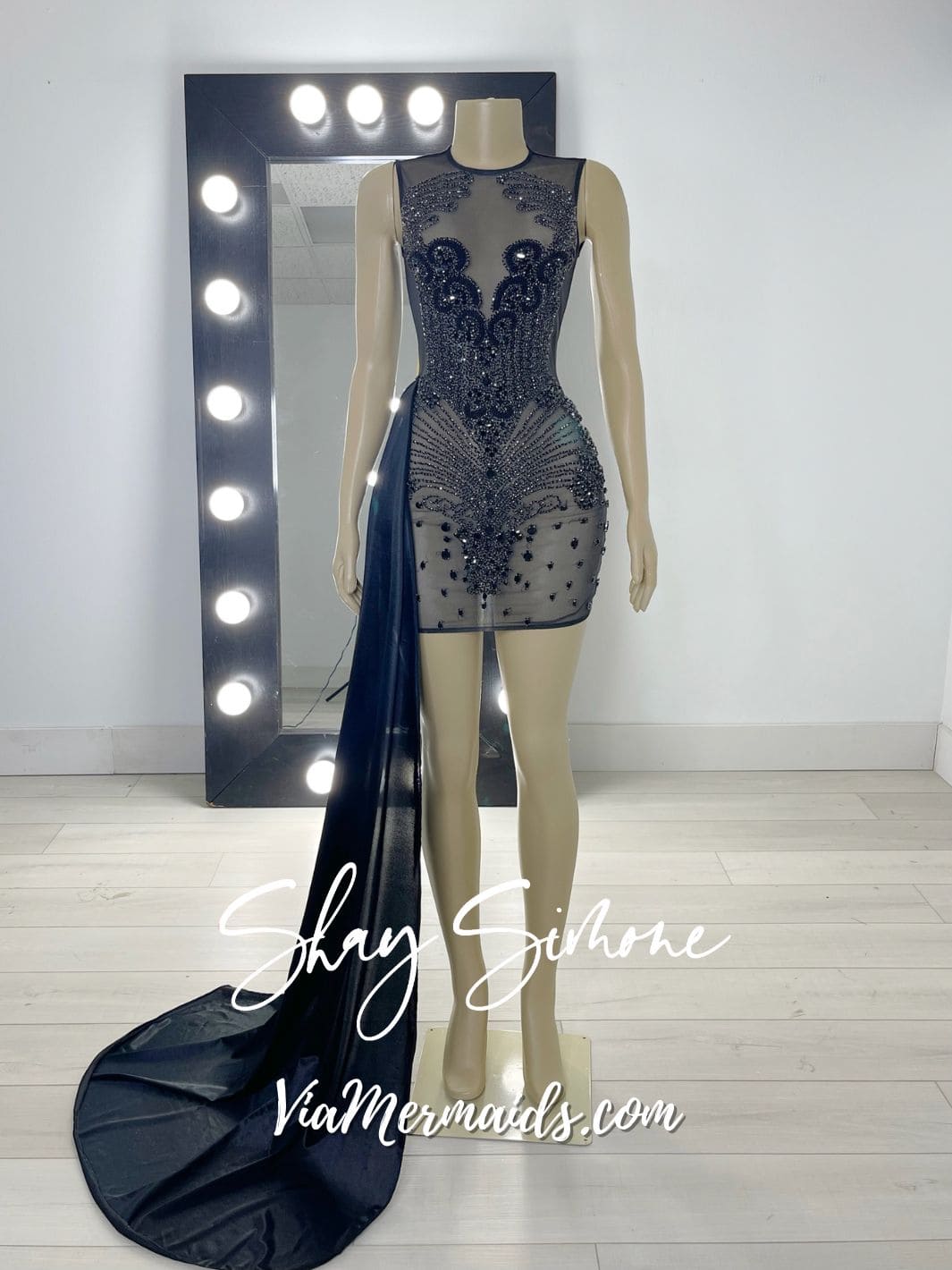 Black Rhinestone Dress With Side Train S / No Train Black Rhinestone Dress With Side Train S / No Train