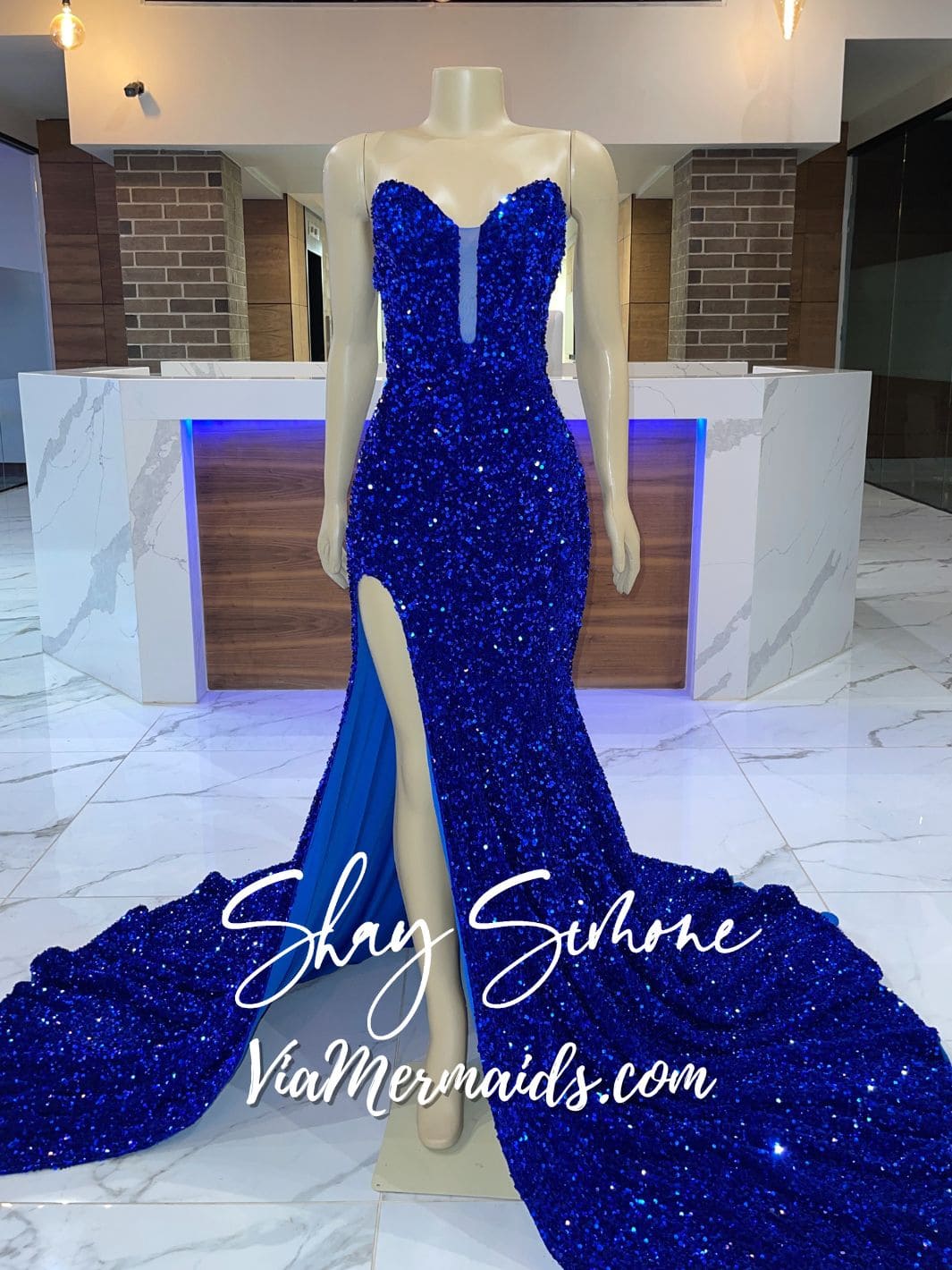 LONDON - Royal Blue Sweetheart Neckline Sequin Stretch Prom Dress 1X LONDON - Royal Blue Sweetheart Neckline Sequin Stretch Prom Dress 1X