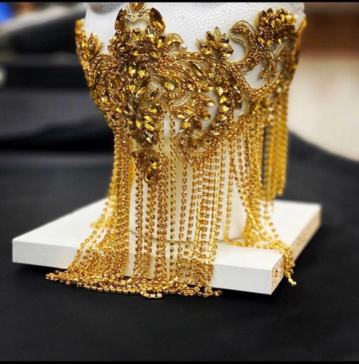 CRYSTAL MASK